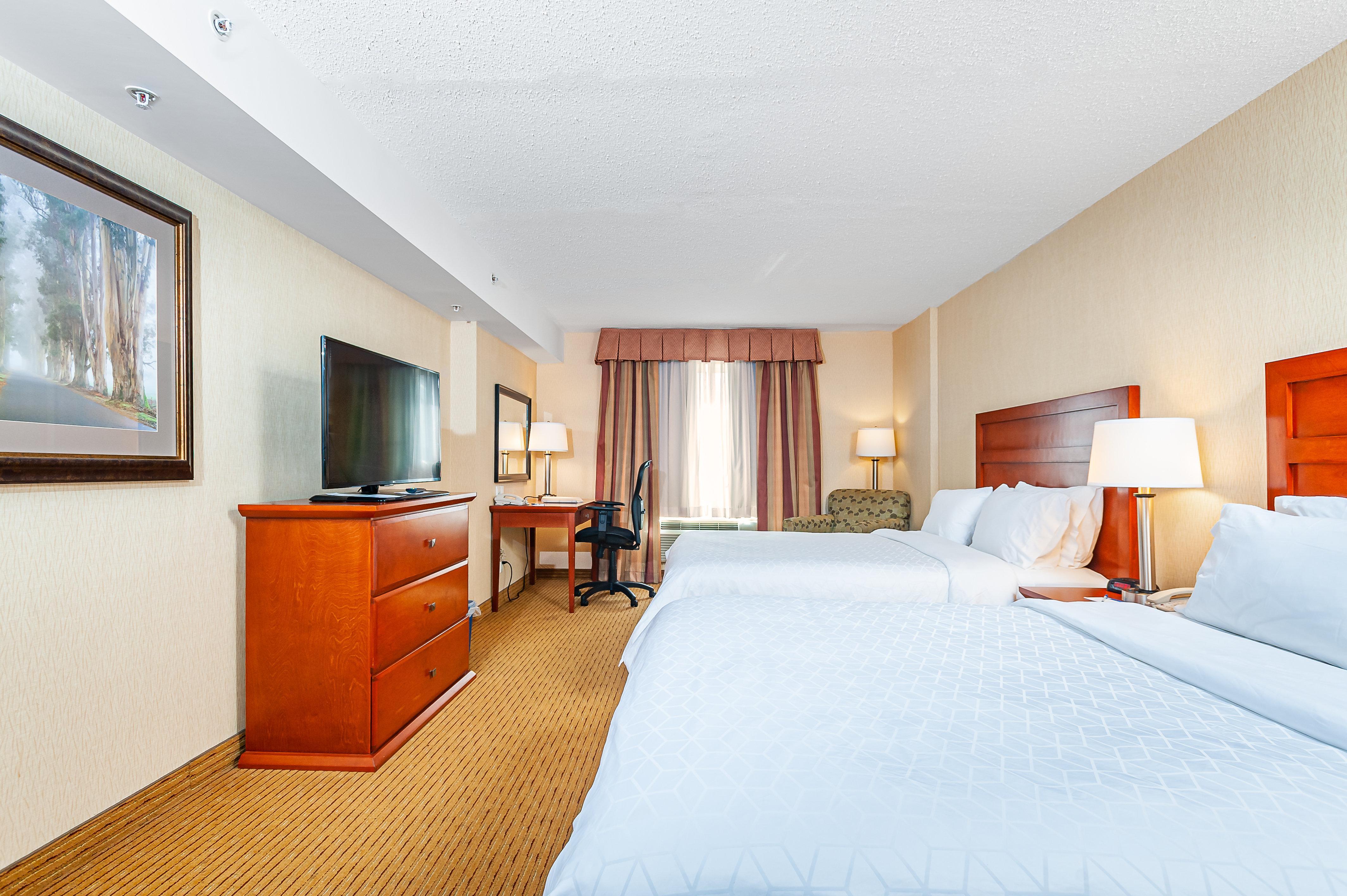 Holiday Inn Express Hotel & Suites Clarington - Bowmanville, An Ihg Hotel Zewnętrze zdjęcie