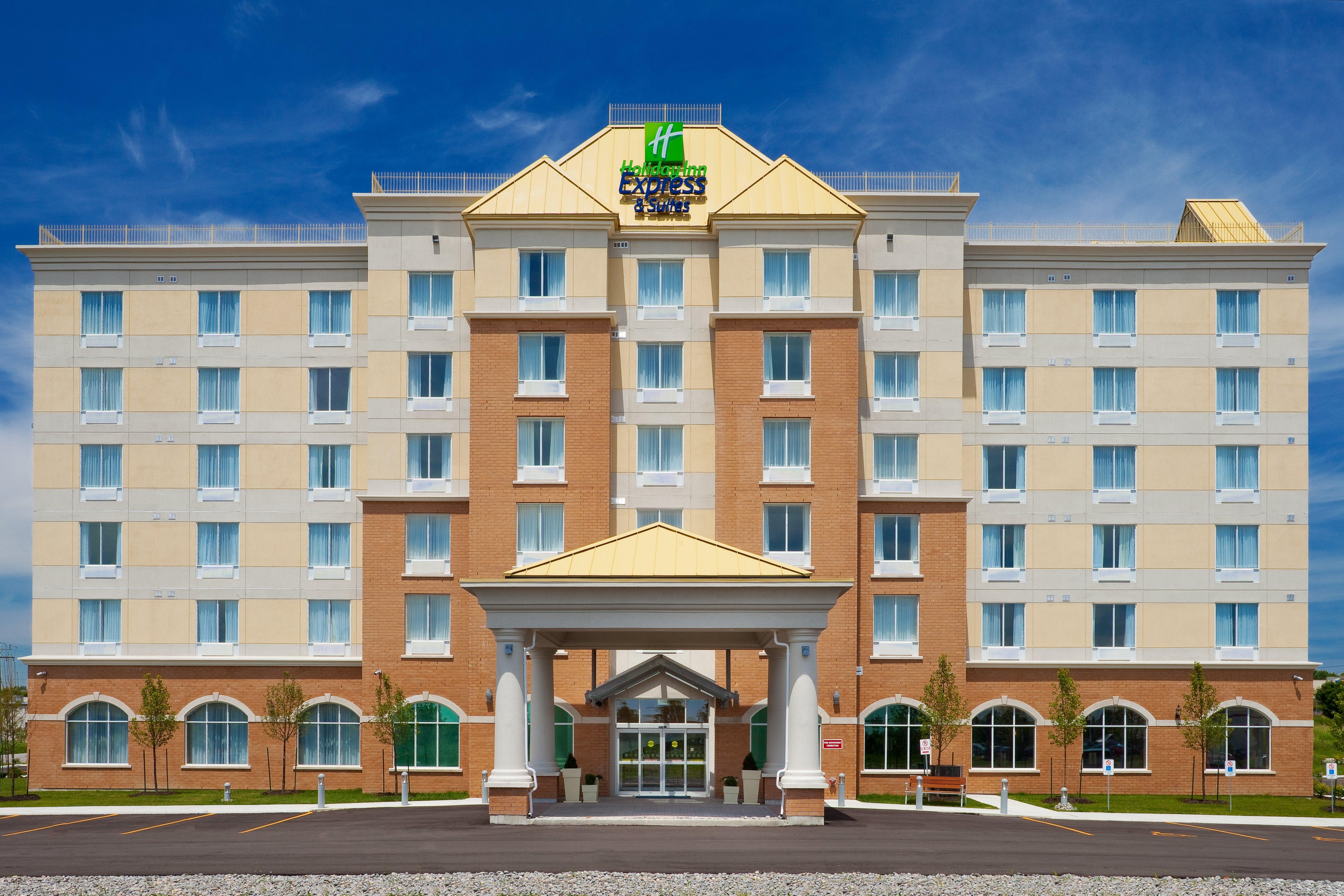 Holiday Inn Express Hotel & Suites Clarington - Bowmanville, An Ihg Hotel Zewnętrze zdjęcie